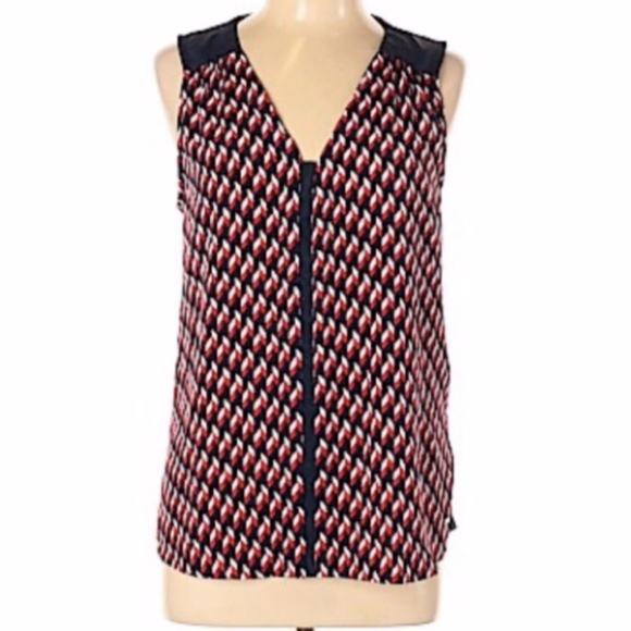 Tommy Hilfiger Tops - Tommy Hilfiger sleeveless top size M